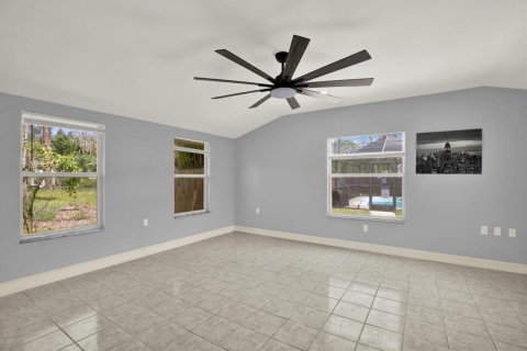 House in Port Richey, Florida 2 bedrooms, 76.64 sq.m. № 1838040 - photo 11