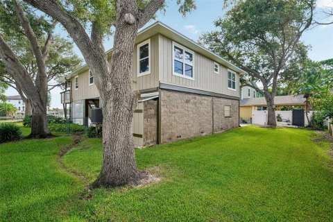 Villa ou maison à vendre à Saint Petersburg, Floride: 3 chambres, 157.19 m2 № 2230875 - photo 8