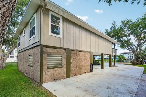 Villa ou maison à vendre à Saint Petersburg, Floride: 3 chambres, 157.19 m2 № 2230875 - photo 5