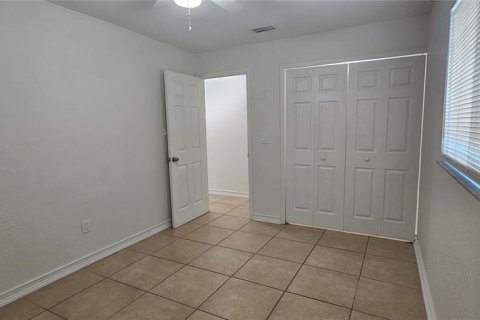 Apartamento en alquiler en Cape Coral, Florida, 3 dormitorios, 114.64 m2 № 1913853 - foto 19