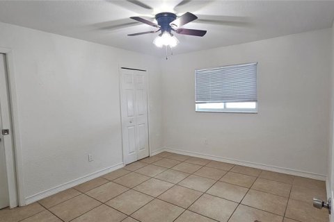 Apartamento en alquiler en Cape Coral, Florida, 3 dormitorios, 114.64 m2 № 1913853 - foto 8
