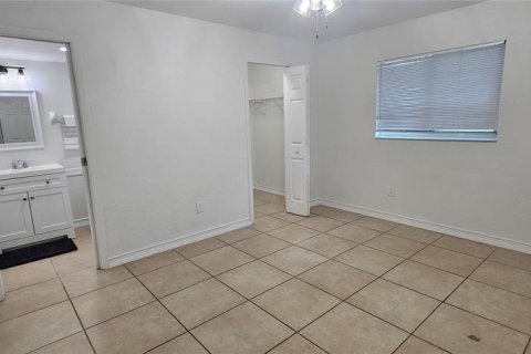 Apartamento en alquiler en Cape Coral, Florida, 3 dormitorios, 114.64 m2 № 1913853 - foto 10