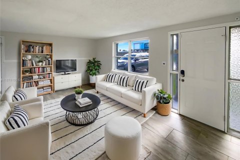 Villa ou maison à vendre à Hudson, Floride: 2 chambres № 1927982 - photo 5