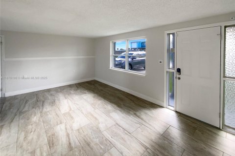 Villa ou maison à vendre à Hudson, Floride: 2 chambres № 1927982 - photo 6