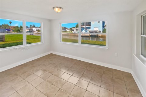 Villa ou maison à vendre à Hudson, Floride: 2 chambres № 1927982 - photo 12