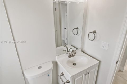 Villa ou maison à vendre à Hudson, Floride: 2 chambres № 1927982 - photo 17