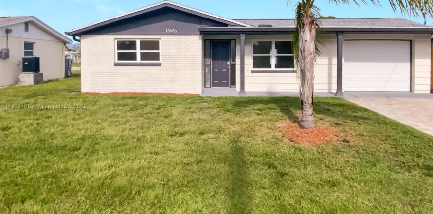 Villa ou maison à Hudson, Floride 2 chambres № 1927982