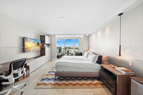Condominio en venta en Aventura, Florida, 3 dormitorios, 315.87 m2 № 1878382 - foto 17