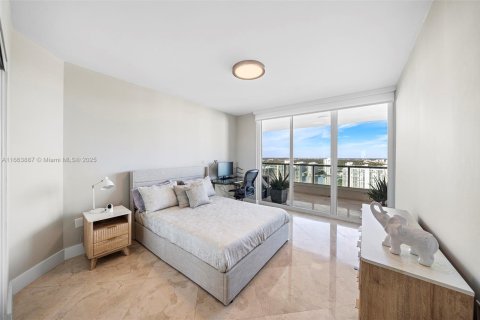 Condominio en venta en Aventura, Florida, 3 dormitorios, 315.87 m2 № 1878382 - foto 19
