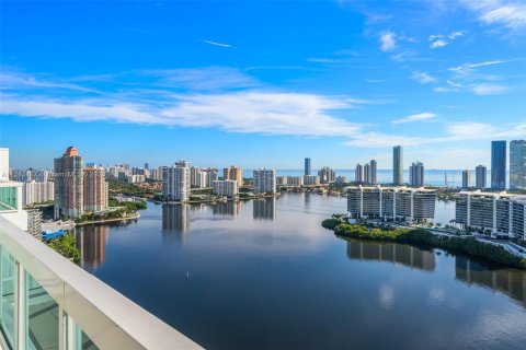 Condominio en venta en Aventura, Florida, 3 dormitorios, 315.87 m2 № 1878382 - foto 30