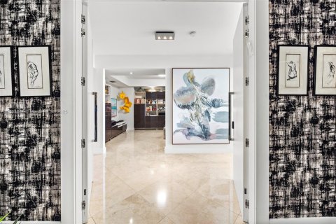 Condominio en venta en Aventura, Florida, 3 dormitorios, 315.87 m2 № 1878382 - foto 27