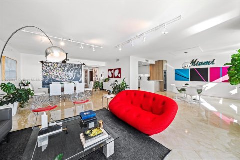 Condominio en venta en Aventura, Florida, 3 dormitorios, 315.87 m2 № 1878382 - foto 8