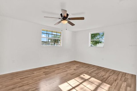 Casa en venta en New Port Richey, Florida, 2 dormitorios, 99.03 m2 № 1917760 - foto 9