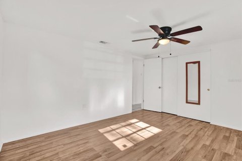 Casa en venta en New Port Richey, Florida, 2 dormitorios, 99.03 m2 № 1917760 - foto 10