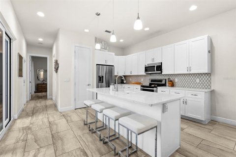 House in Sarasota, Florida 3 bedrooms, 166.57 sq.m. № 2105088 - photo 5