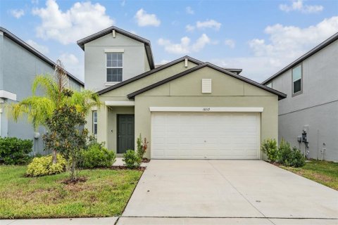 Villa ou maison à Wesley Chapel, Floride 5 chambres, 221.94 m2 № 2342259