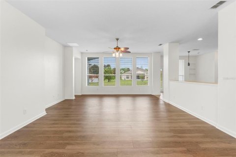 House in Clermont, Florida 3 bedrooms, 183.57 sq.m. № 1870996 - photo 23