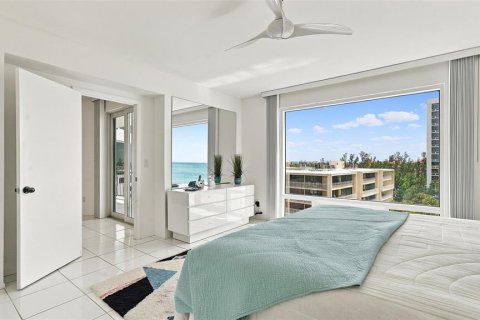 Condo in Longboat Key, Florida, 2 bedrooms  № 2385886 - photo 27