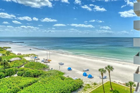 Condo in Longboat Key, Florida, 2 bedrooms  № 2385886 - photo 8