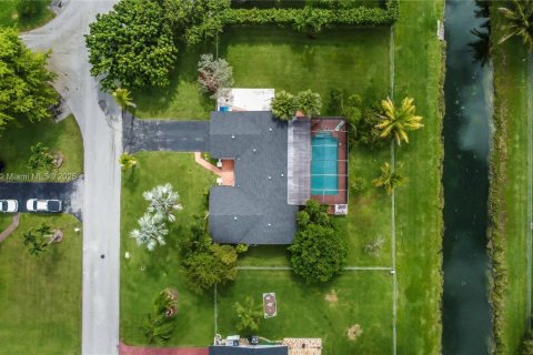 Casa en venta en Palmetto Bay, Florida, 3 dormitorios, 158.4 m2 № 1739089 - foto 28