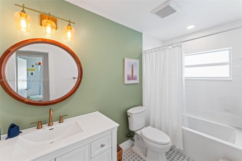 Casa en venta en Palmetto Bay, Florida, 3 dormitorios, 158.4 m2 № 1739089 - foto 16