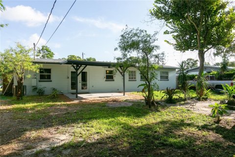 House in Winter Park, Florida 3 bedrooms, 106.74 sq.m. № 2222757 - photo 27