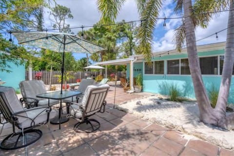 House in Englewood, Florida 2 bedrooms, 82.22 sq.m. № 1827023 - photo 24