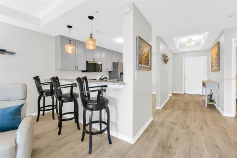 Condo in Punta Gorda, Florida, 2 bedrooms  № 2403428 - photo 6