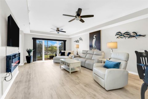Condo in Punta Gorda, Florida, 2 bedrooms  № 2403428 - photo 7