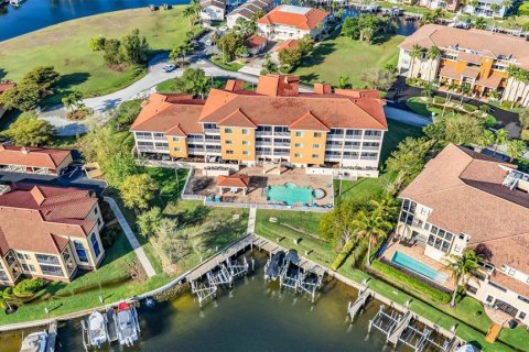 Condo in Punta Gorda, Florida, 2 bedrooms  № 2403428 - photo 30