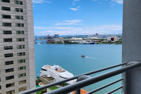 Copropriété à louer à Miami, Floride: 47.1 m2 № 2029728 - photo 3