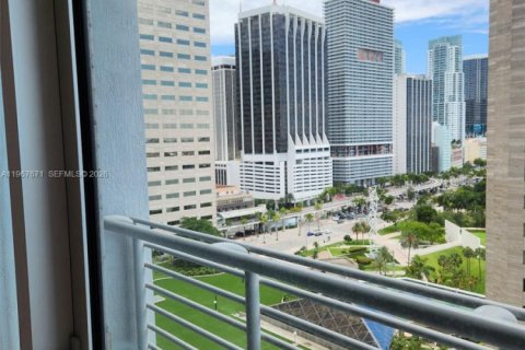 Copropriété à louer à Miami, Floride: 47.1 m2 № 2029728 - photo 2