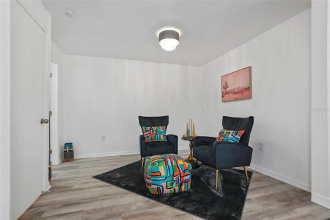 House in Dunedin, Florida 3 bedrooms, 205.87 sq.m. № 1788251 - photo 24
