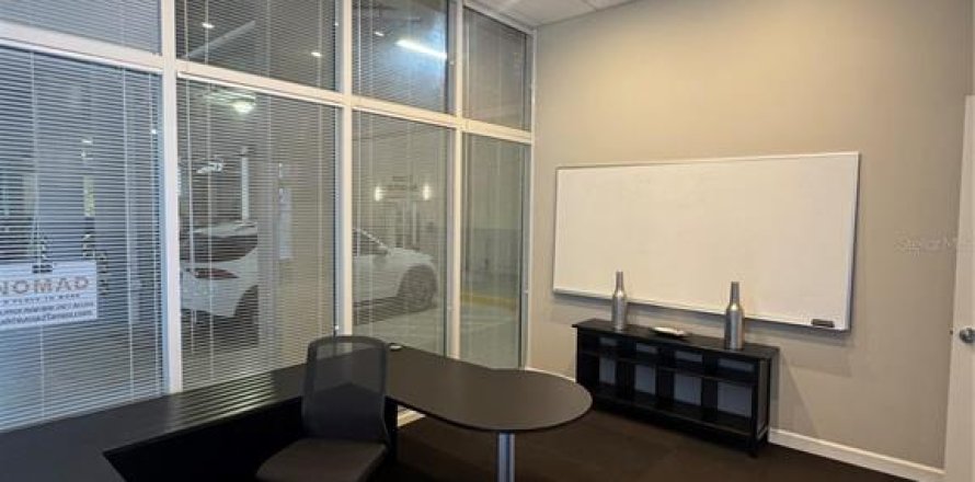 Immobilier commercial à Tampa, Floride 27.87 m2 № 2143111