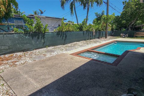 House in Miramar, Florida 3 bedrooms № 1845751 - photo 28