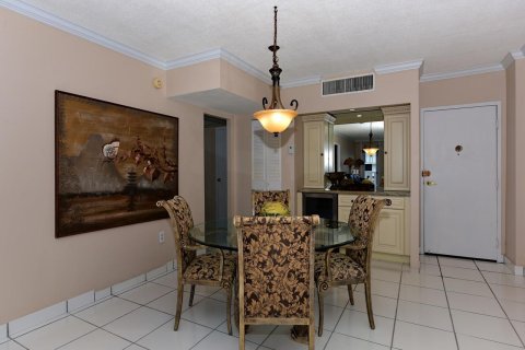 Copropriété à louer à Palm Beach, Floride: 1 chambre, 93.65 m2 № 2087686 - photo 13