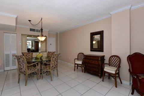 Copropriété à louer à Palm Beach, Floride: 1 chambre, 93.65 m2 № 2087686 - photo 12