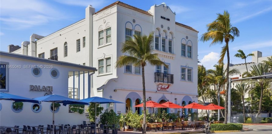 Отель, гостиница в Майами-Бич, Флорида 1 спальня, 45.34м2 № 2029044