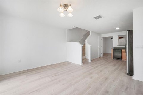 Купить таунхаус в Ривервью, Флорида 5 комнат, 116.5м2, № 1689931 - фото 28