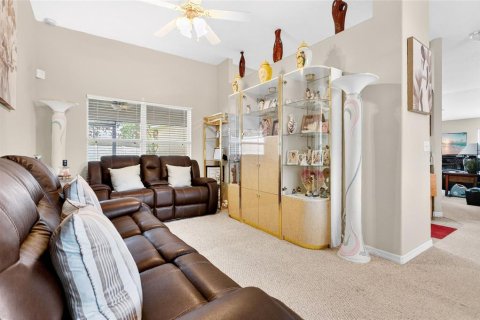 Casa en venta en Groveland, Florida, 4 dormitorios, 180.51 m2 № 2157064 - foto 5