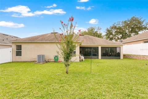 Casa en venta en Groveland, Florida, 4 dormitorios, 180.51 m2 № 2157064 - foto 25