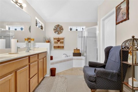 Casa en venta en Groveland, Florida, 4 dormitorios, 180.51 m2 № 2157064 - foto 16