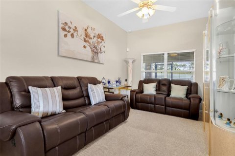 Casa en venta en Groveland, Florida, 4 dormitorios, 180.51 m2 № 2157064 - foto 4