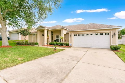 Casa en venta en Groveland, Florida, 4 dormitorios, 180.51 m2 № 2157064 - foto 2