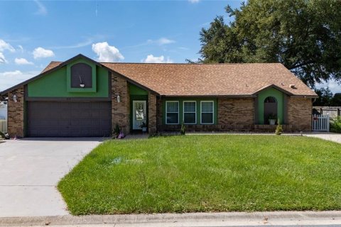 Villa ou maison à Kissimmee, Floride 3 chambres, 185.43 m2 № 2318876