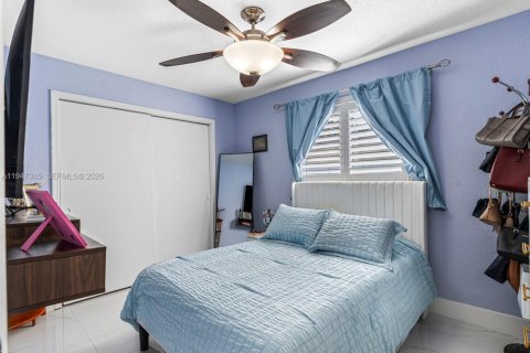 Casa en venta en Sunrise, Florida, 4 dormitorios, 137.59 m2 № 2004069 - foto 23