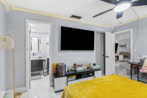 Casa en venta en Sunrise, Florida, 4 dormitorios, 137.59 m2 № 2004069 - foto 11