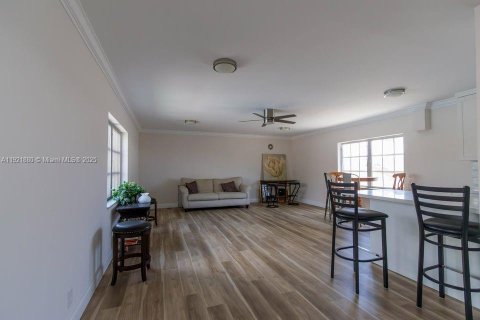 Copropriété à louer à Fort Lauderdale, Floride: 2 chambres, 102.19 m2 № 1975808 - photo 27