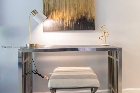 Copropriété à louer à Fort Lauderdale, Floride: 2 chambres, 102.19 m2 № 1975808 - photo 23