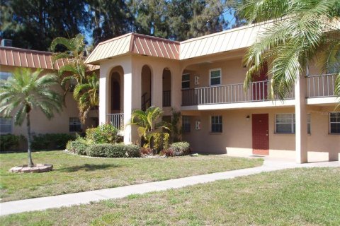 Condo à Clearwater, Floride, 2 chambres  № 2135439